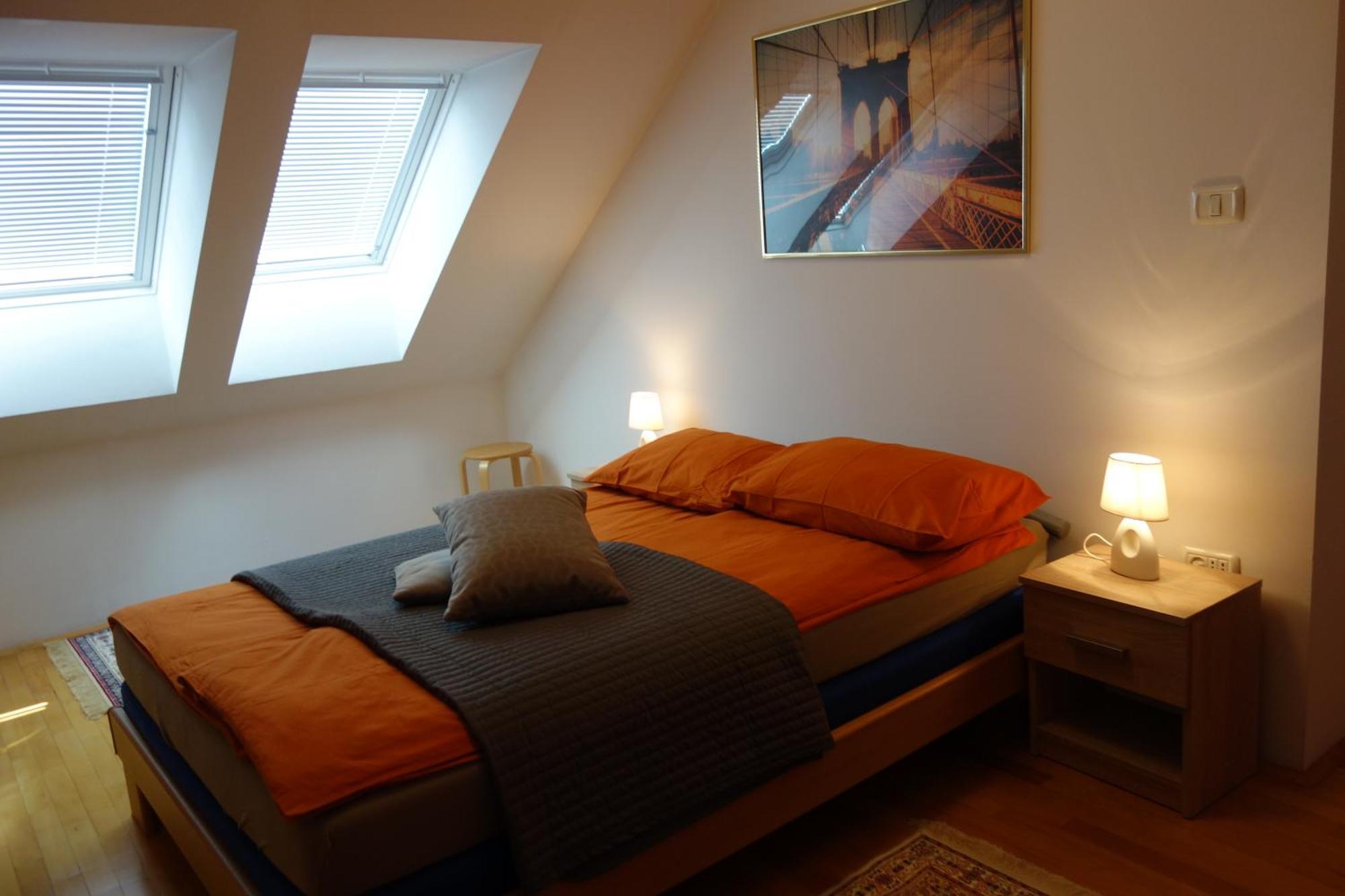 Apartment Beks Postumia Esterno foto